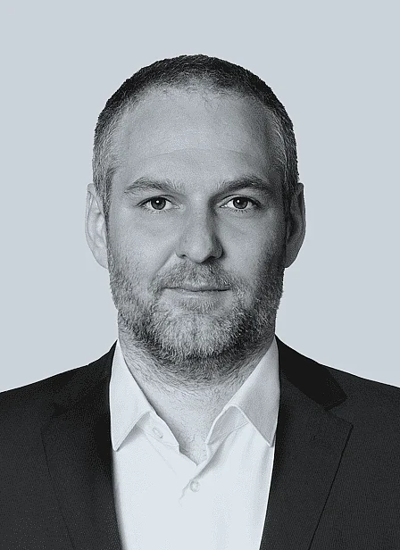 Philipp Naumann1 1 